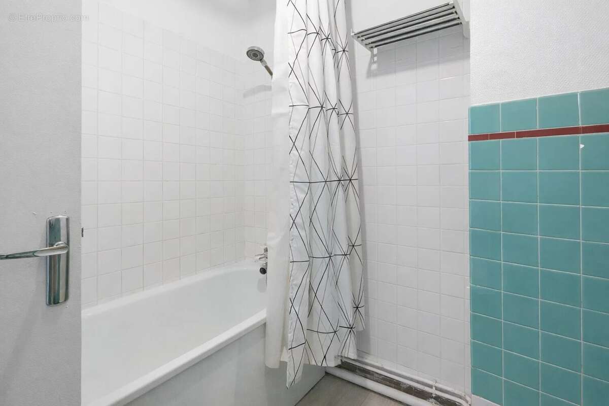 Appartement à ISSY-LES-MOULINEAUX