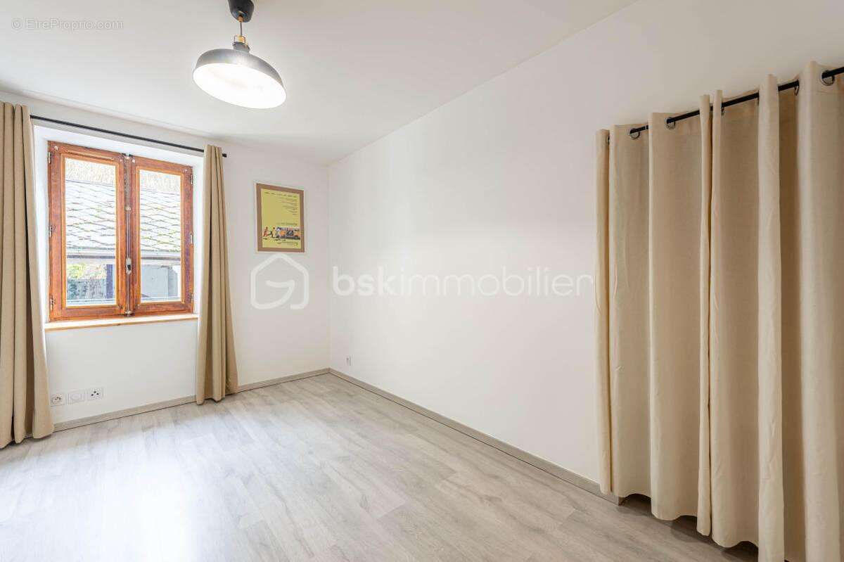 Appartement à ALBY-SUR-CHERAN