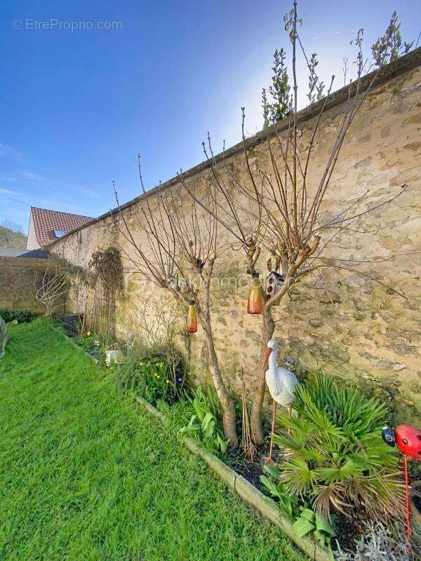 Maison à ETAMPES