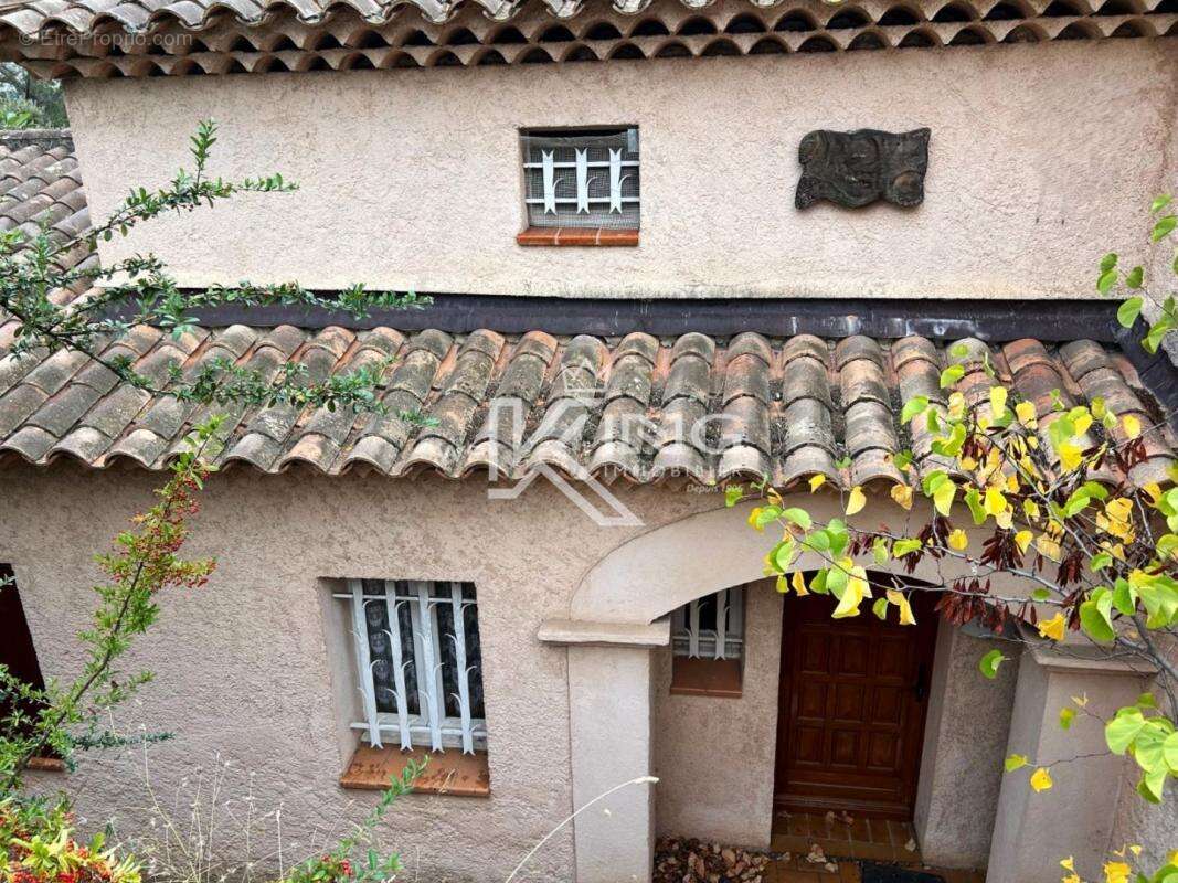 Maison à SAINT-RAPHAEL