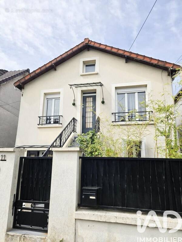 Photo 1 - Maison à GAGNY