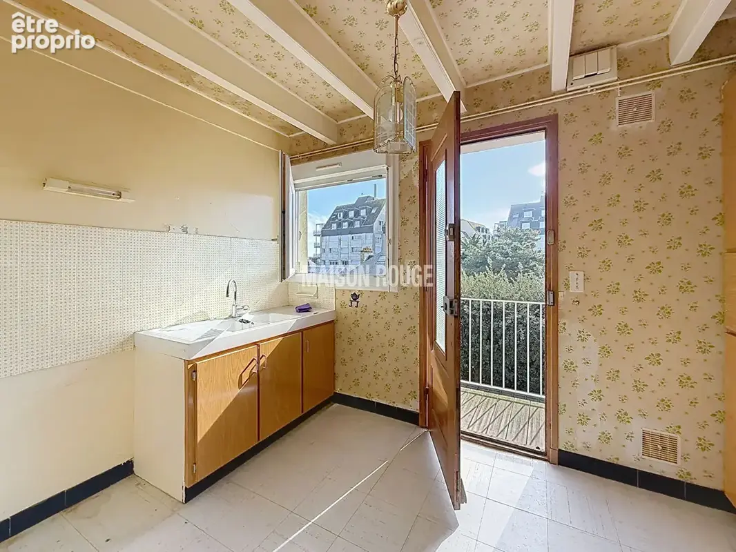 Appartement T2 à rénover avec balcon plein sud à deux pas de la plage à Saint-Malo - photo 5