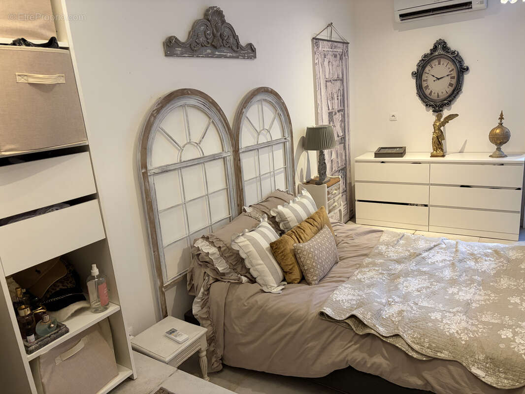 Appartement à PIERREFEU-DU-VAR