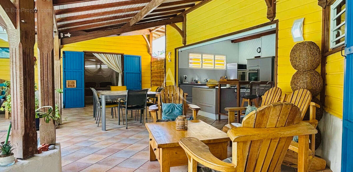 Maison à SAINTE-LUCE