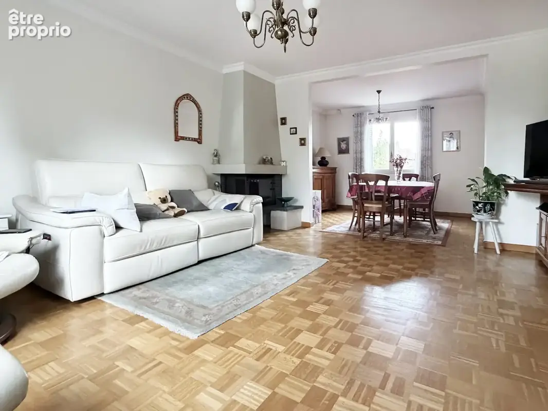 Maison à MONTREUIL