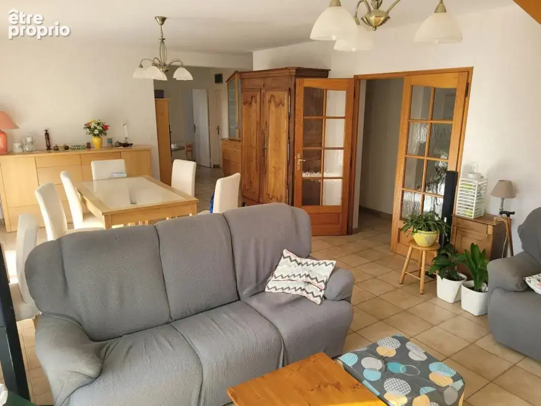 Maison 5 Ch, Grand terrain, Division parcellaire avec Bati. + 2 Chs possibles - photo 7
