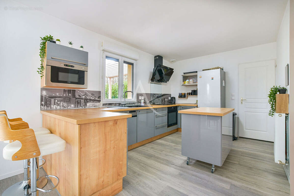 Maison à EVRY-GREGY-SUR-YERRE