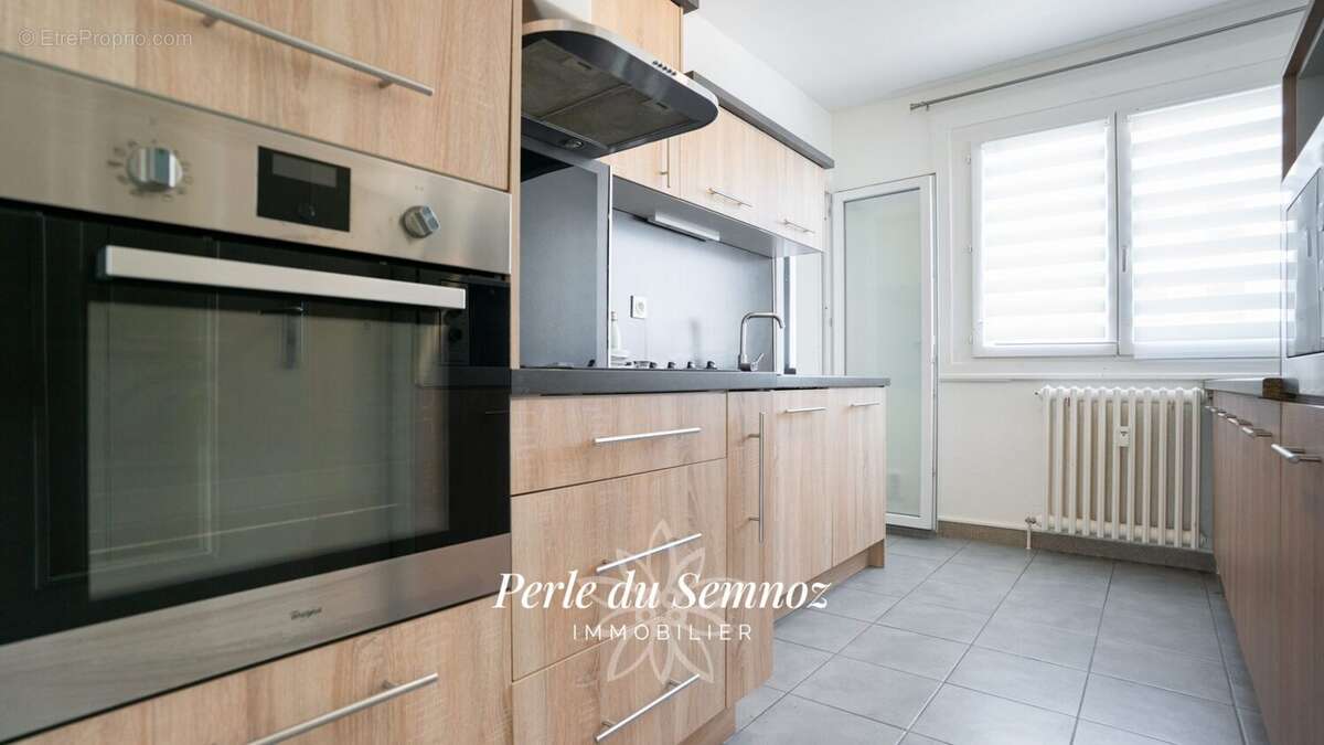 Appartement à CRAN-GEVRIER