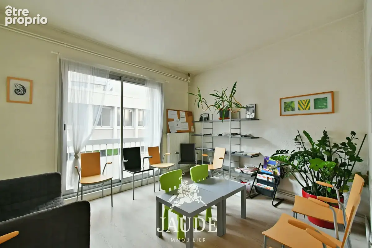 Plateau à transformer en appartement   Clermont-Ferrand centre   Quartier Blatin   96,2 m2 - photo 4