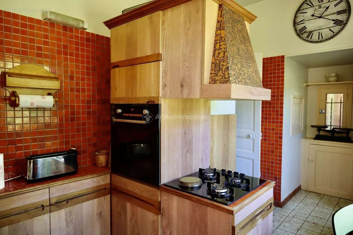 Maison à LA CHARTRE-SUR-LE-LOIR