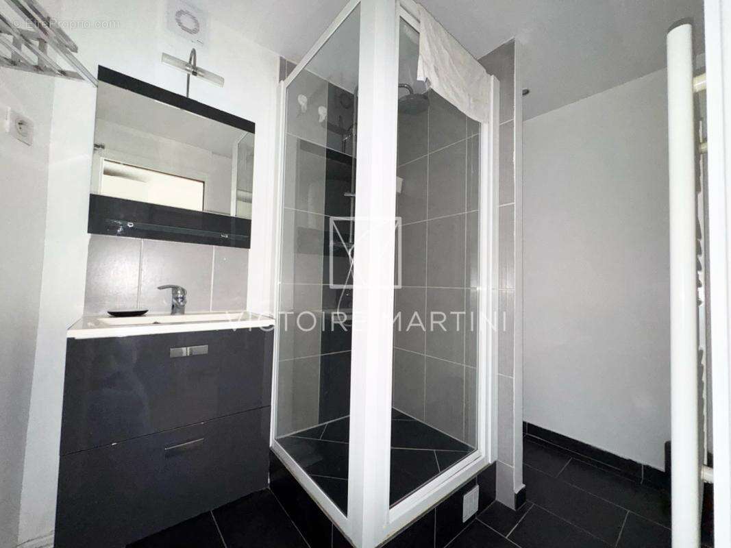 Appartement à PARIS-3E