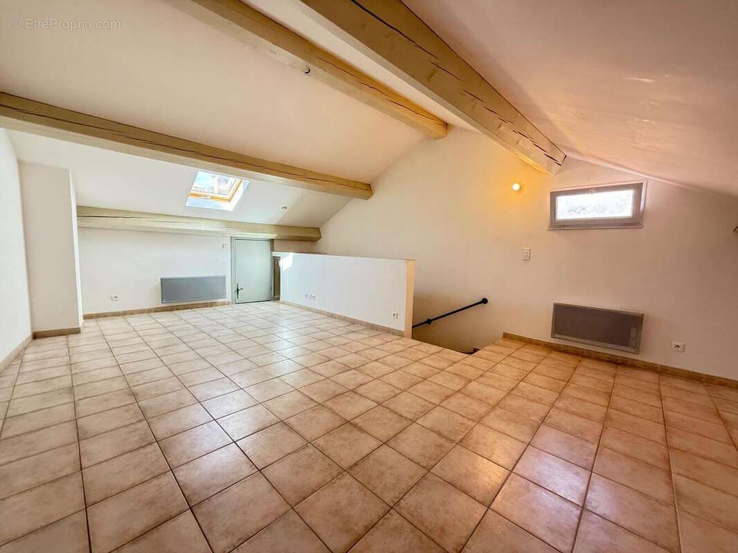 Photo 9 - Maison à COLLOBRIERES