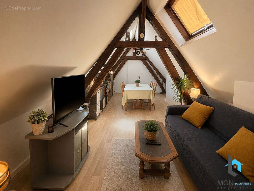 Appartement à CHATEAUNEUF-EN-THYMERAIS