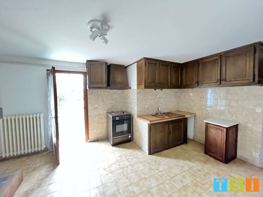 Maison à GOURDAN-POLIGNAN