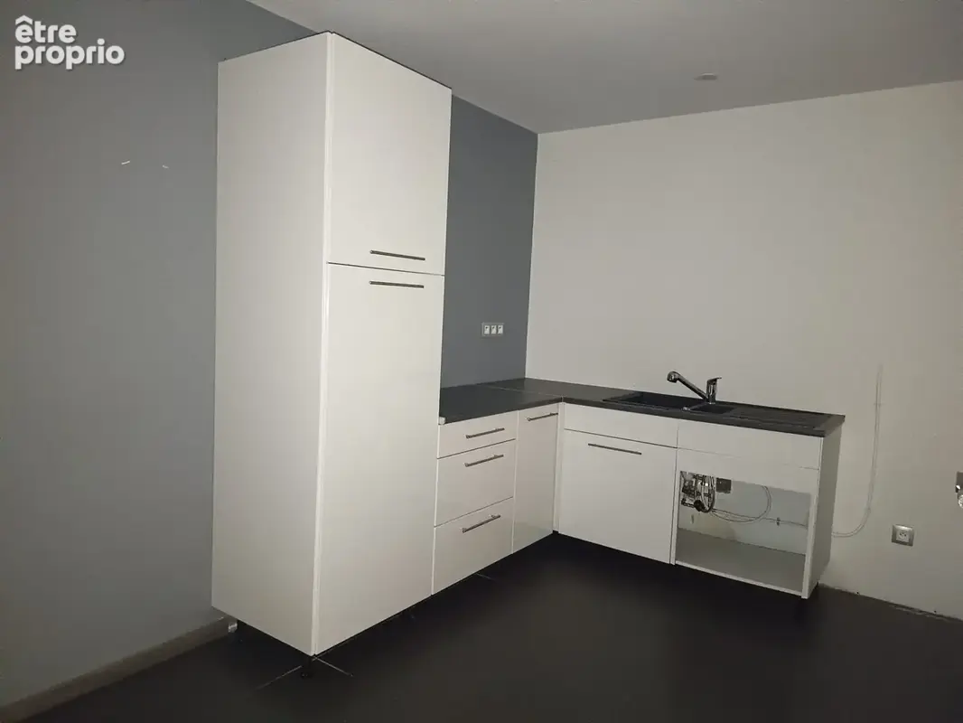Commerce 300 m² à Joue-Les-Tours  - photo 5