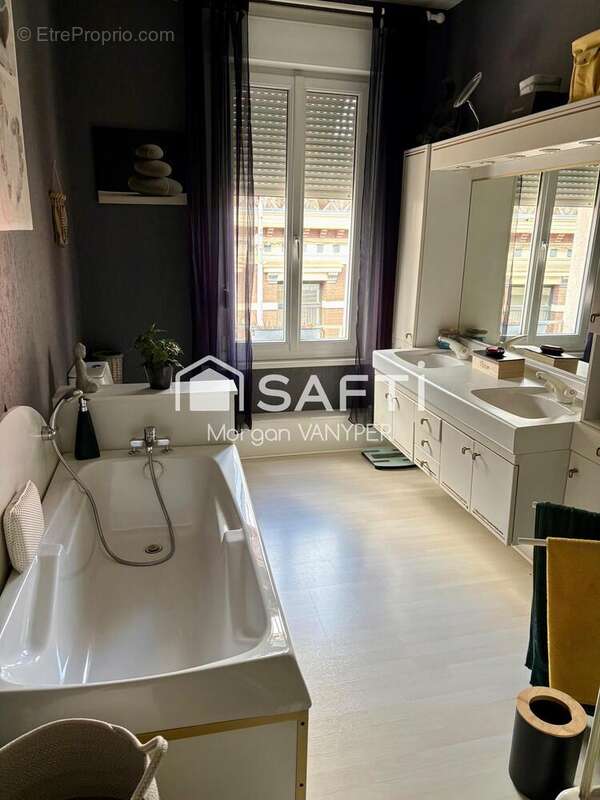 Photo 5 - Appartement à BRUAY-LA-BUISSIERE