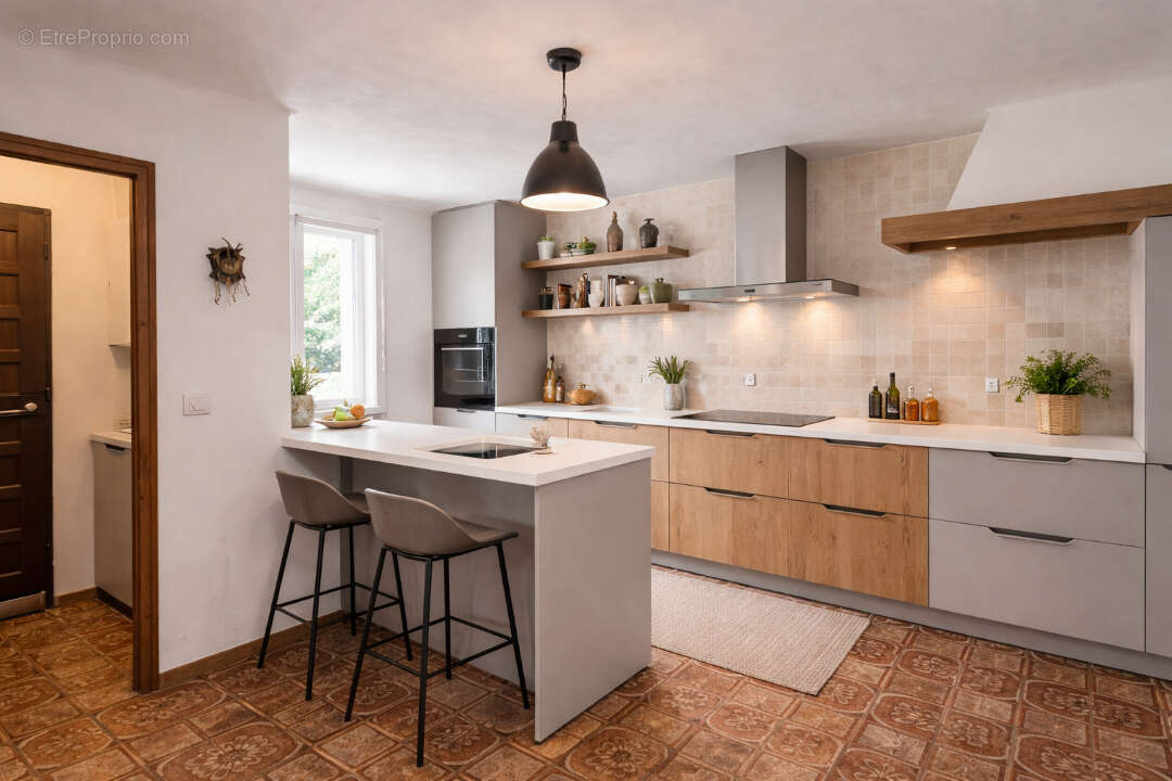 Maison à VELAUX