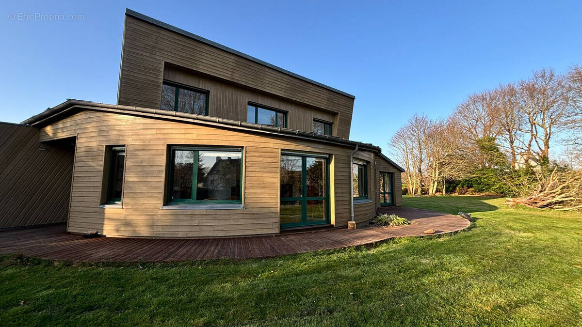 Maison à PONT-L'ABBE