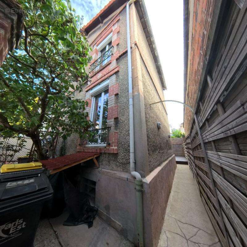 Appartement à MAISONS-ALFORT