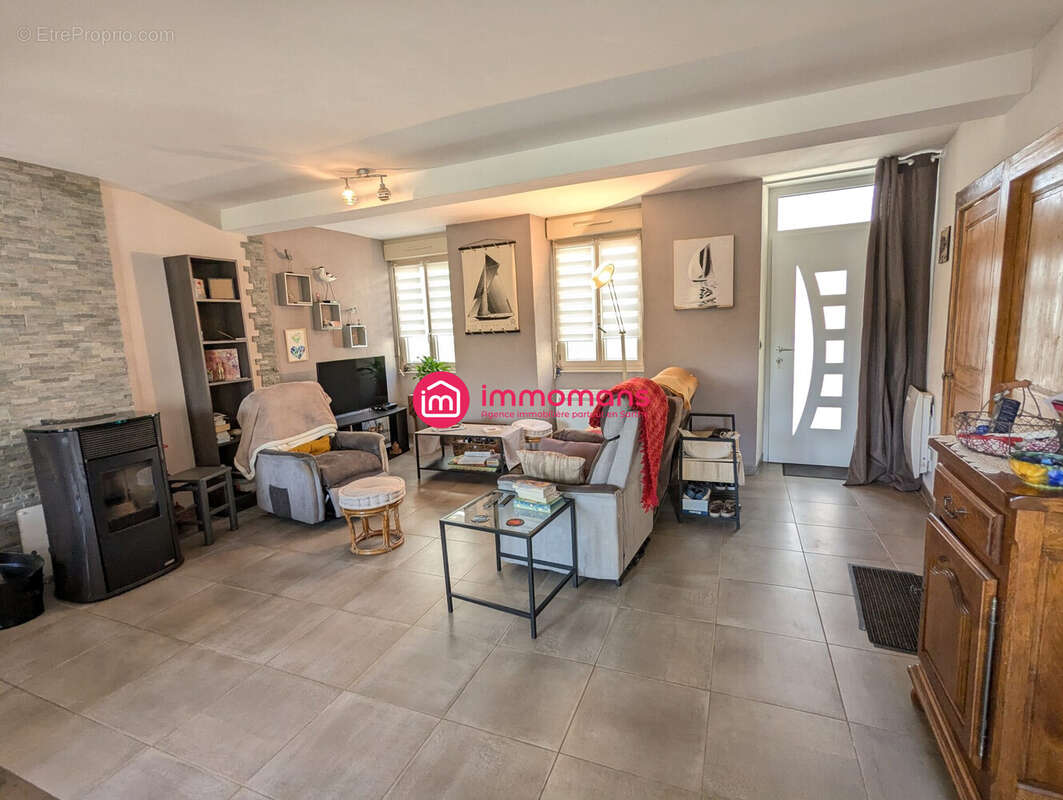 Maison à BEAUMONT-SUR-SARTHE