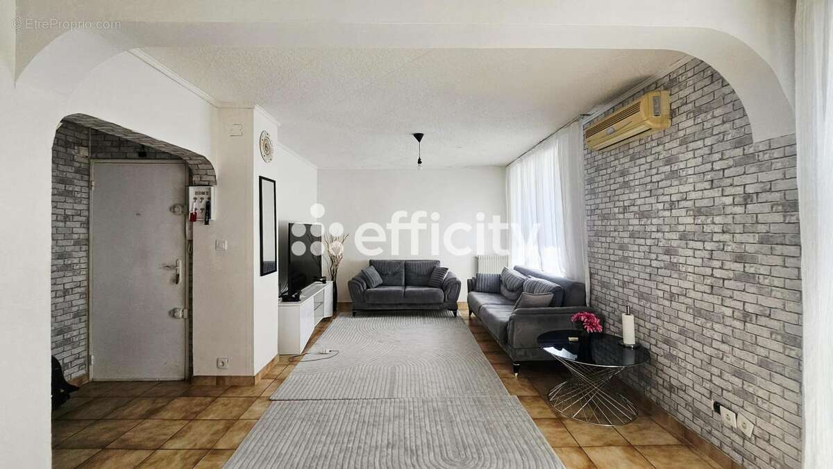 Appartement à MARIGNANE