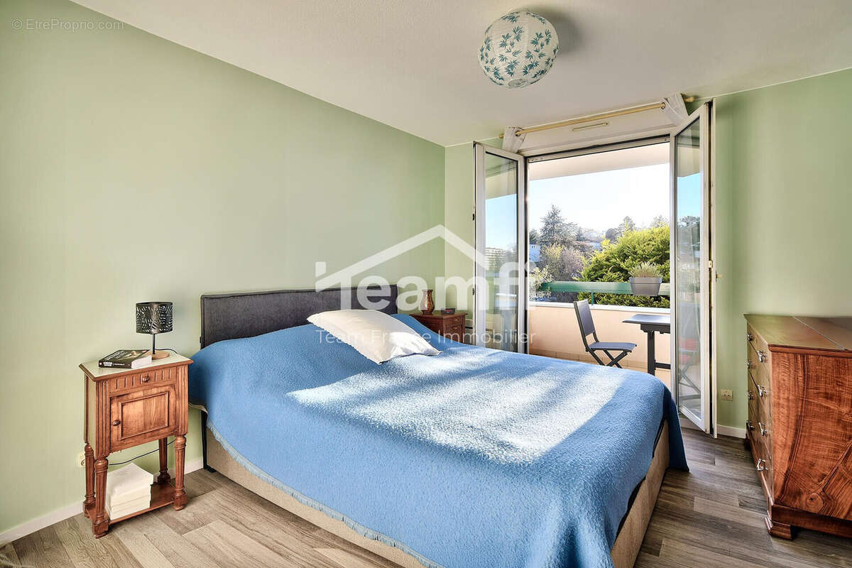 Appartement à LYON-9E