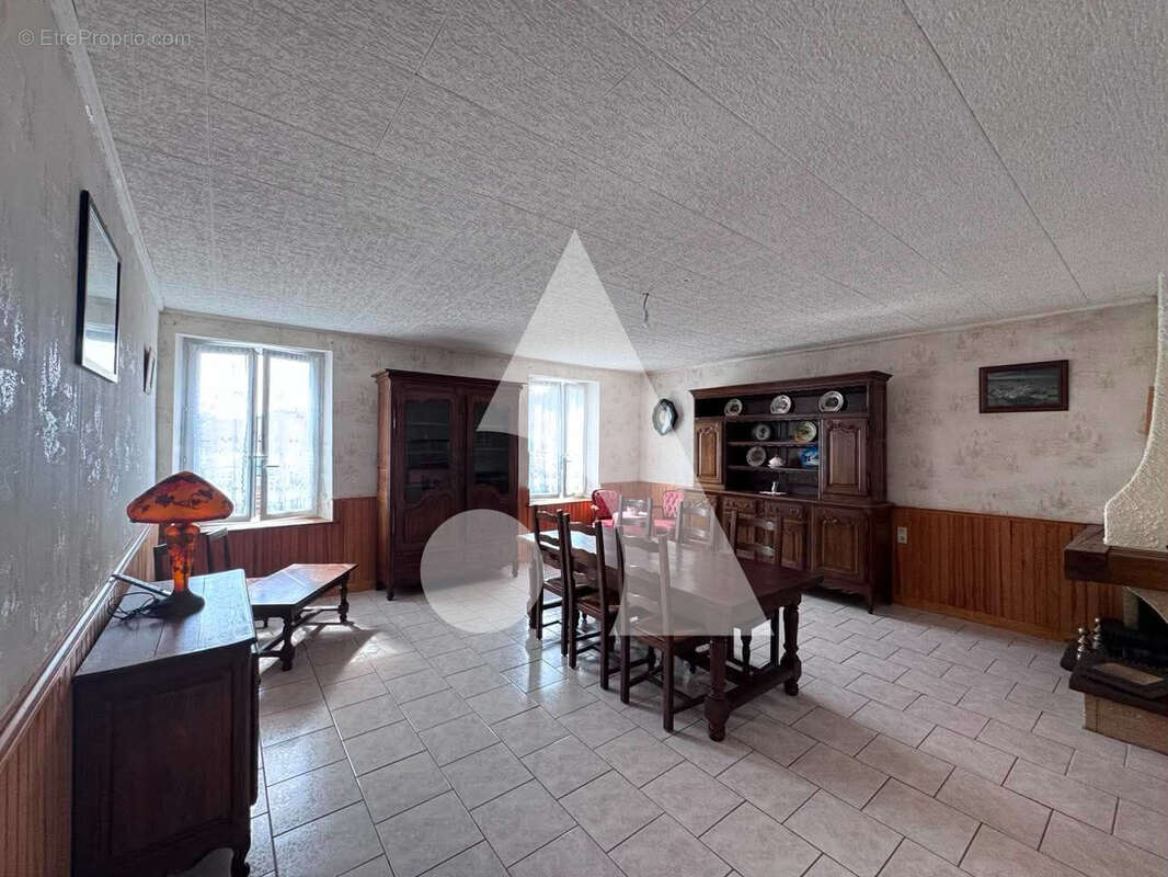 Charmante maison familiale avec projet gîte possible - AUTIGNY-LA-TOUR - photo 6