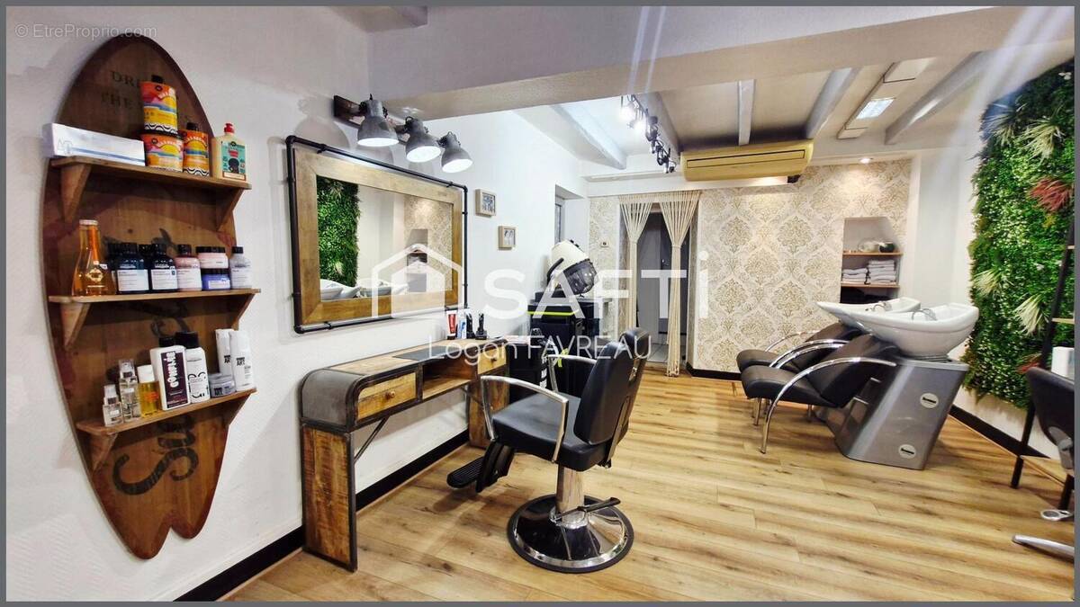 Photo 1 - Commerce à BRETENOUX