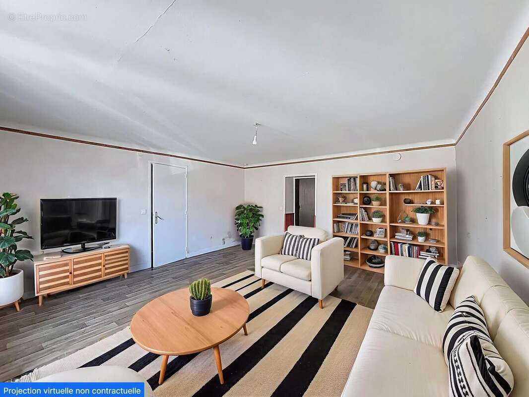 Photo 3 - Maison à MARON