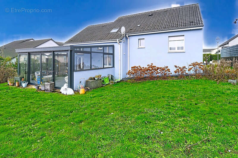 Maison à LEXY