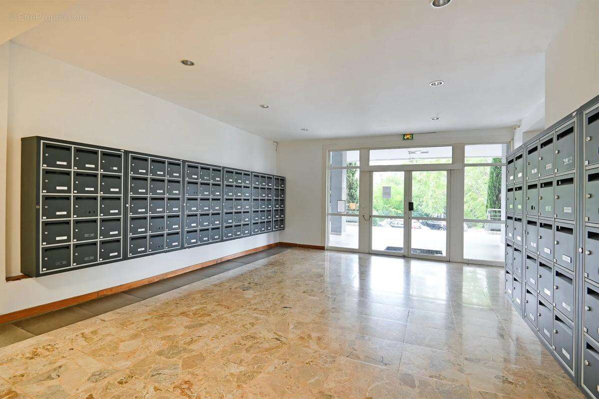 Appartement 1 pièce de 23 m² situé à Nîmes - photo 9