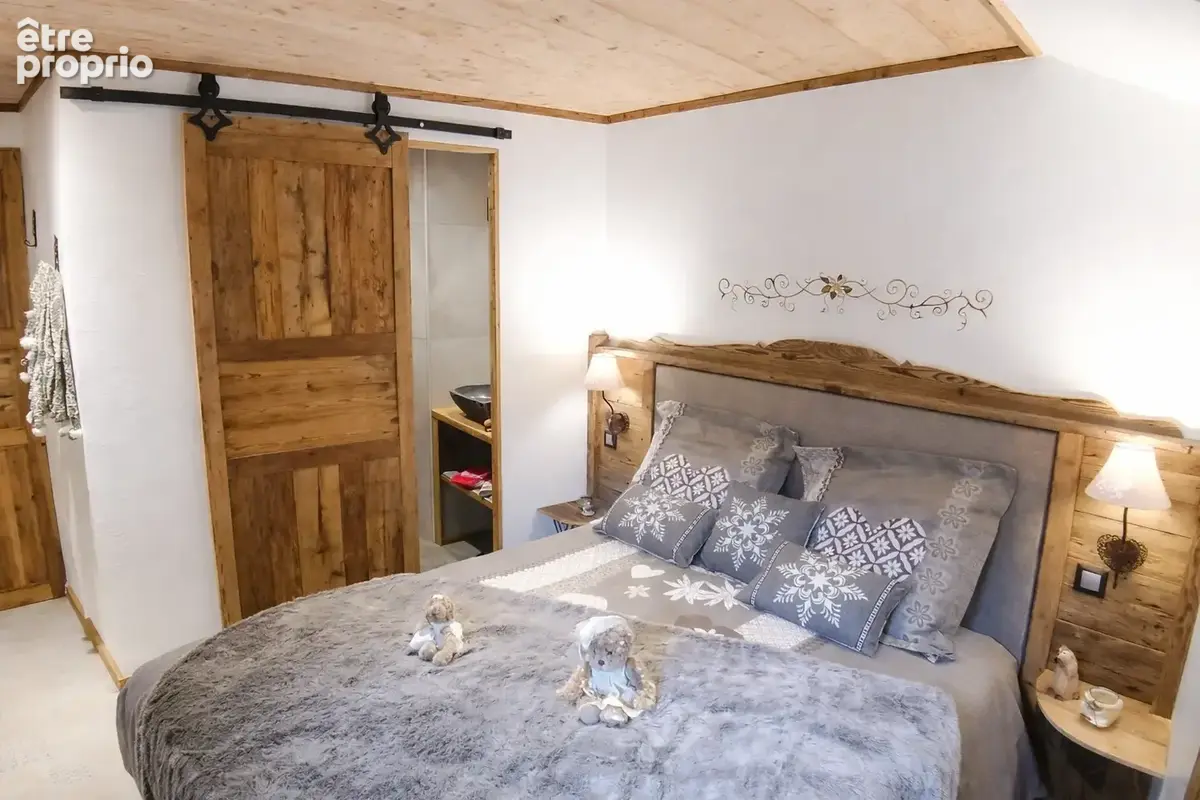 Chalet récent   2 km de plagne montalbert   sauna   charme & rentabilité locative - photo 6