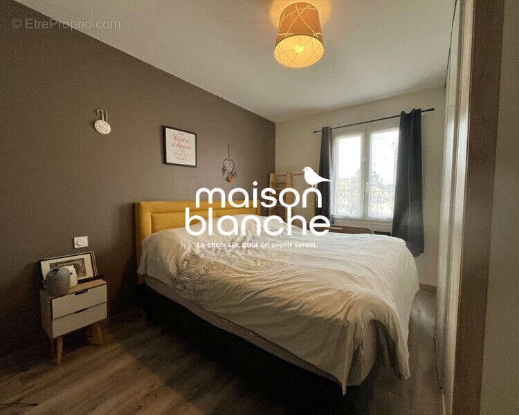 Maison à LE GUE-D&#039;ALLERE