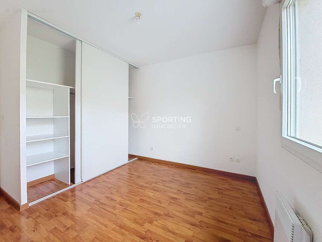 Appartement à ESCASSEFORT