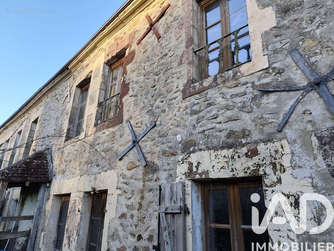 Maison 260 m² à Neufchatel-En-Saosnois  - photo 7