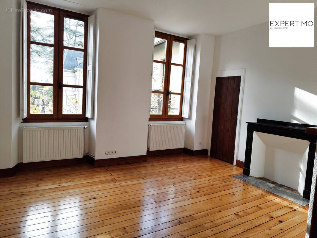 Appartement à BAGNERES-DE-LUCHON