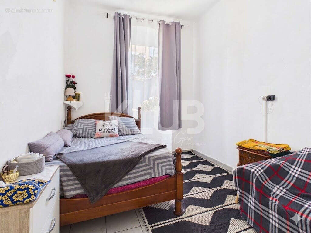 Appartement T3 de 65 m2 au centre-ville de BASTIA - photo 6