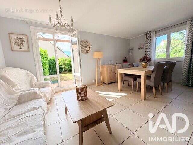 Appartement 65 m² à Montigny-Le-Bretonneux  - photo 7