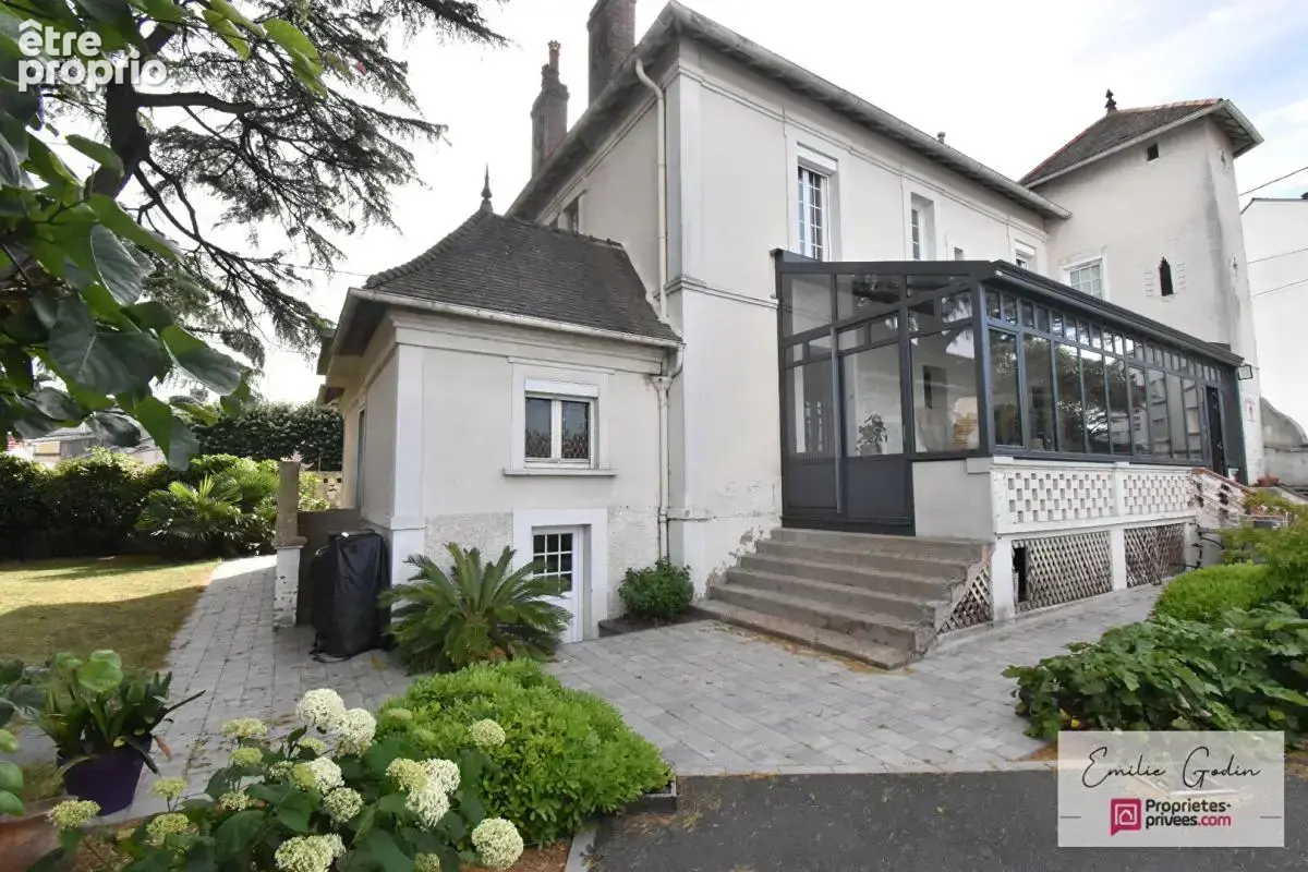 Photo Maison à Cholet au prix de 585 000€