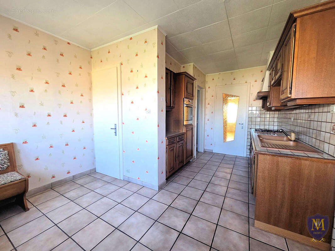 Michelbach-le-bas maison plain-pied à fort potentiel de 120 m2 avec dépendance sur 9,02 ares - photo 6