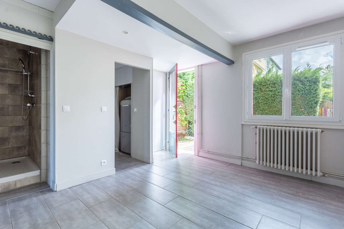 Maison à CLERMONT-FERRAND