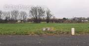 Terrain à LONGNES