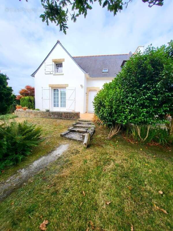 Maison à ROSCANVEL