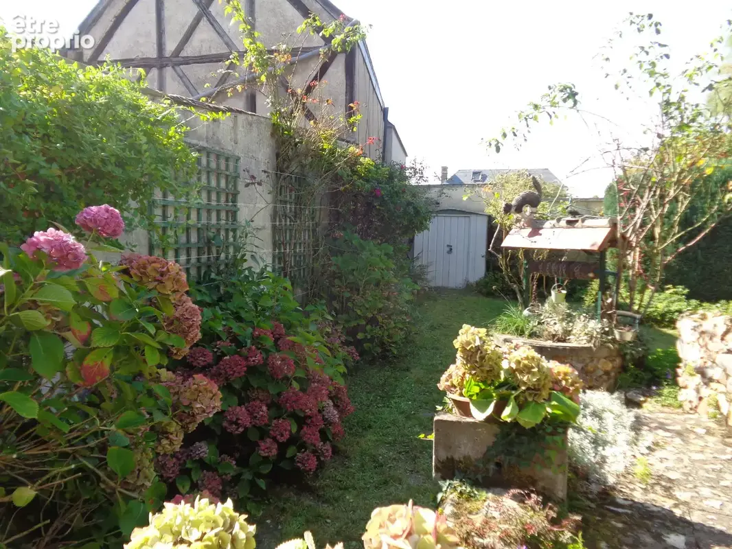 Maison à vendre 4 pièces BLENEAU (89) Maison au cœur du village de Bléneau, jardin et garage - photo 10