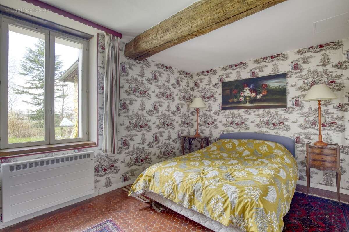 Maison à SAINT-FORGET