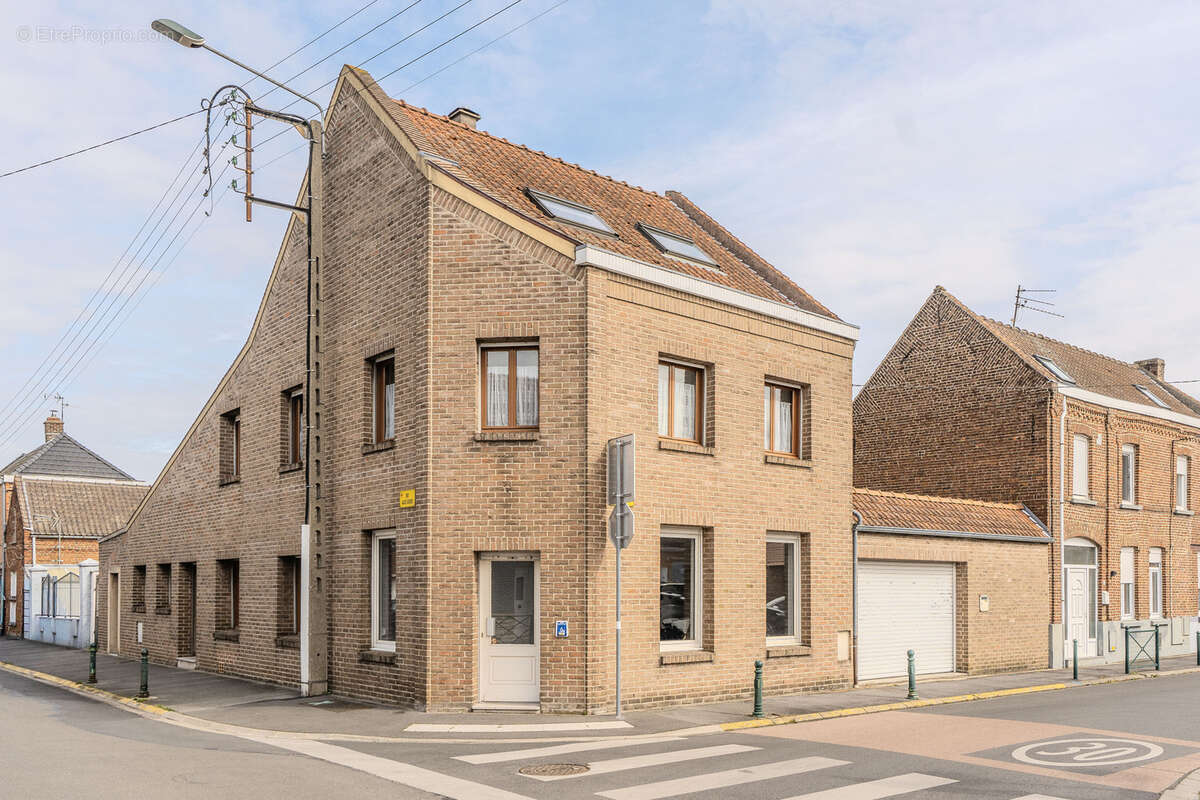 Appartement à BAUVIN
