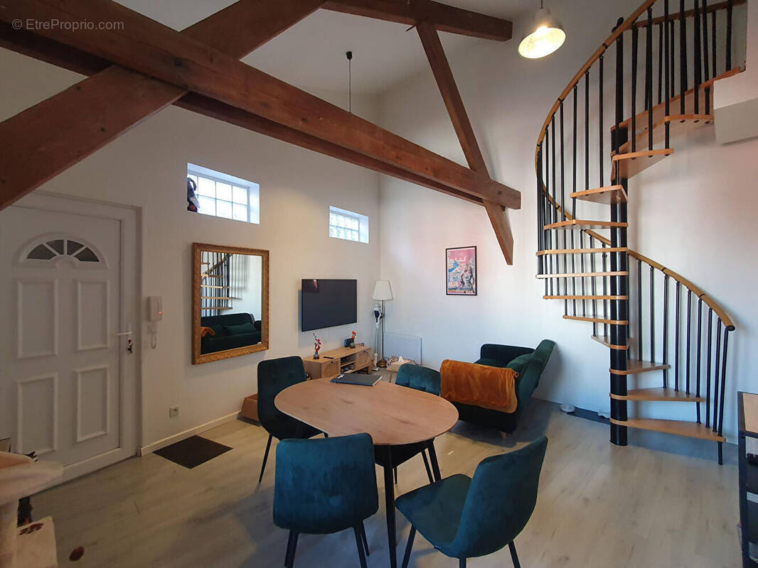 Appartement à SAINT-QUENTIN