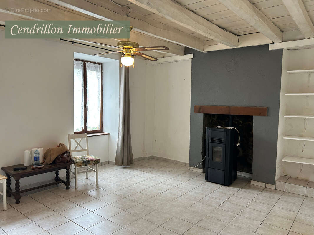 Maison de village en pierre, 3 chambres avec courette exterieur - photo 4