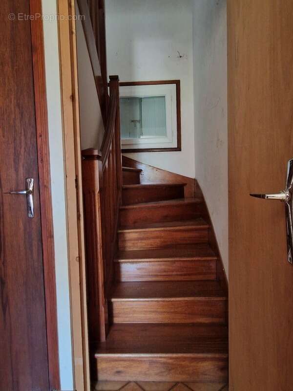 Maison à POMMERIT-LE-VICOMTE