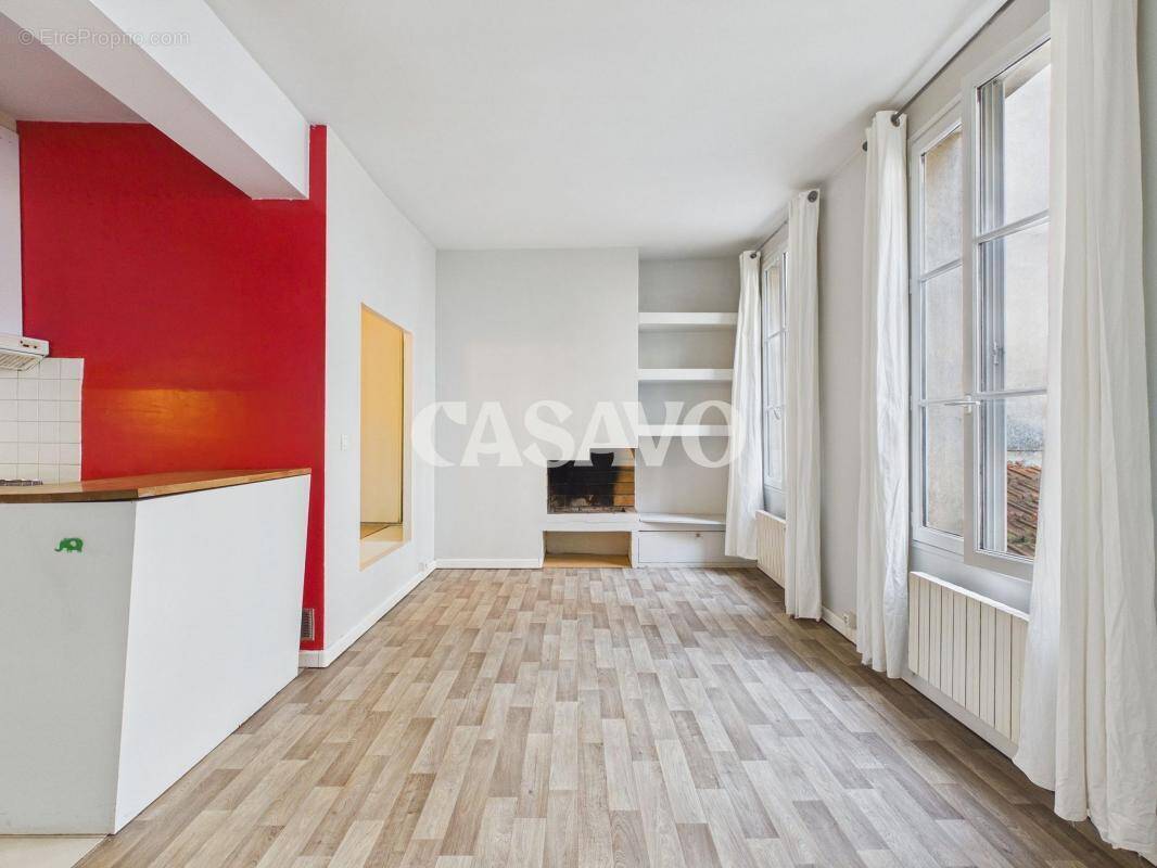 Appartement à PARIS-11E